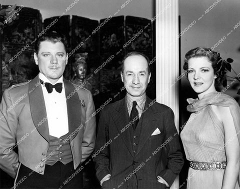 crp-15346 1937 Ralph Forbes, studio exec maybe, Elissa Landi or Madge Evans on set film The Thirteenth Chair crp-15346