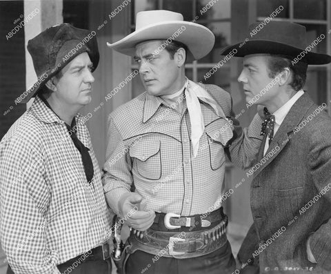 crp-01537 1947 Smiley Burnette, Charles Starrett, Pat Hurst film Whirlwind Raiders crp-01537