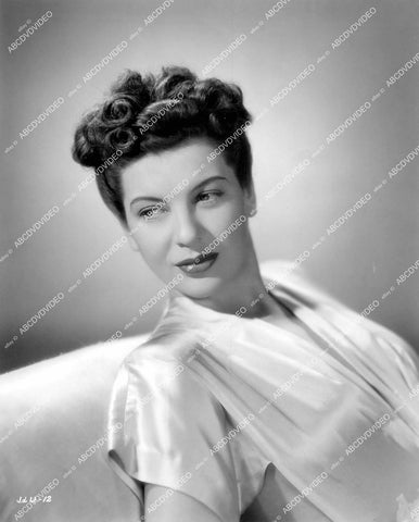 crp-15792 1945 Jacqueline deWit portrait crp-15792