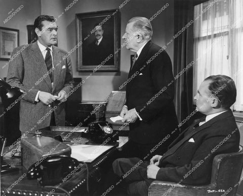 crp-15876 1957 Jack Hawkins, Malcolm Keen, Geoffrey Keen film She Played with Fire crp-15876