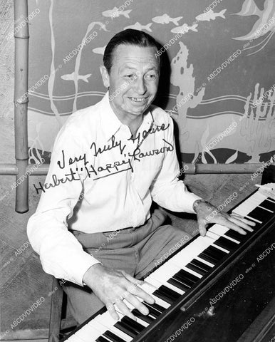 crp-16448 1940's Herbert Happy Lawson at piano portrait w genuine autograph crp-16448