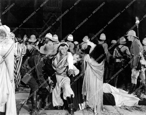 crp-16546 1919 Lou Tellegen, Geraldine Farrar silent film Flame of the Desert crp-16546