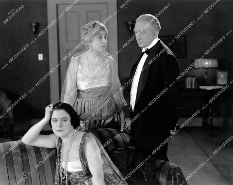 crp-16557 1919 Edythe Chapman, Geraldine Farrar silent film Flame of the Desert crp-16557