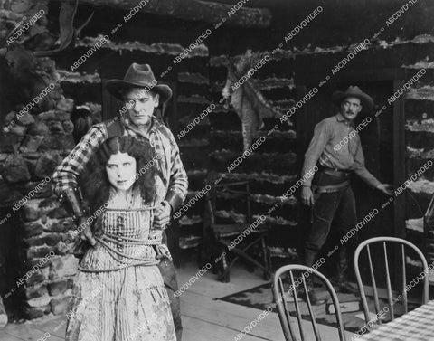 crp-17662 1918 Geraldine Farrar, Tom Santschi, Milton Sills silent film The Hell Cat crp-17662
