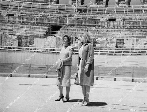 crp-01771 1963 Nadia Gray, Liliane Brousse w mic lines Hammer film Maniac crp-01771