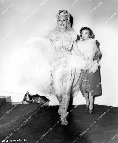 crp-18093 1945 beautiful Adele Jergens w her maid on set film A Thousand and One Nights crp-18093
