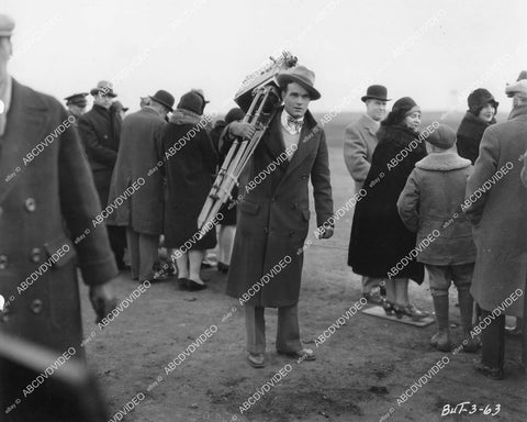 crp-01844 1928 Nick Stuart w newsreel movie camera silent film News Parade crp-01844