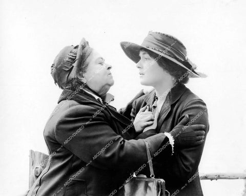 crp-18656 1918 Ruth Elder, Grace Henderson or Brenda Fowler silent film Thirty a Week crp-18656