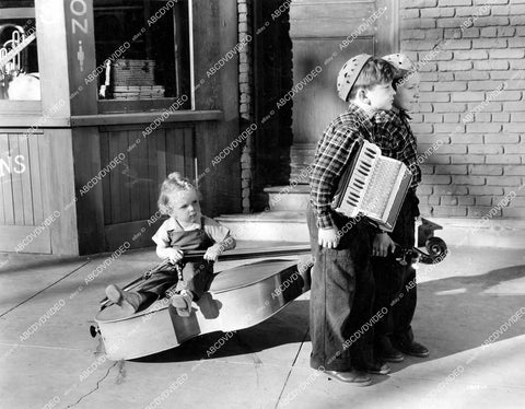 crp-18767 1940 child stars Baby Sandy, Billy Lenhart, Kenneth Brown film Sandy Is a Lady crp-18767