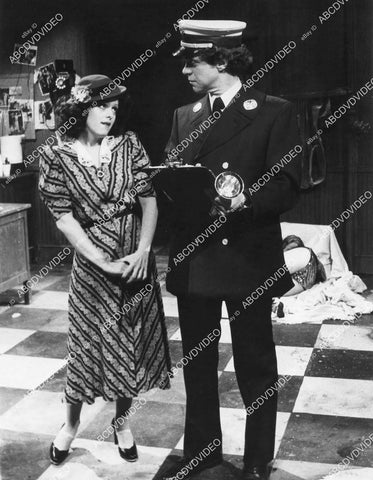 crp-02257 1981 beautiful Bernadette Peters w Joe Piscopo TV Saturday Night Live crp-02257