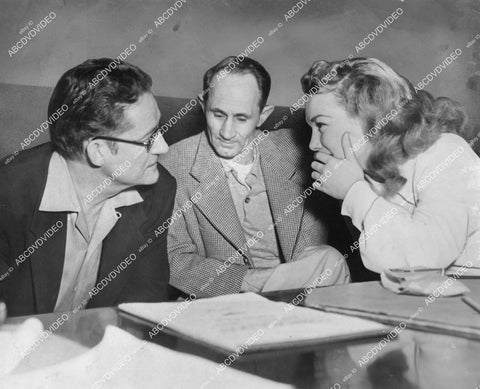 crp-02338 1953 crime photo Barbara Graham in court w defendants Jack Santo, Emmett Perkins crp-02338
