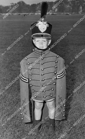 crp-02556 1947 4 yo Frank O'Brien Jr son of Col. At West Point tries on dad's uniform for size crp-02556