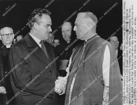 crp-02575 1955 Prince Rainier III of Monaco w Bishop Joseph F Flannelly at St Patrick's cathedral NY crp-02575