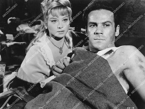 crp-02858 1964 Gordon Mitchell and some babe film Invasion 1700 aka Daggers of Blood crp-02858