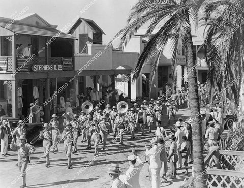 crp-03122 1942 military marching band sequence film Two Yanks in Trinidad crp-03122