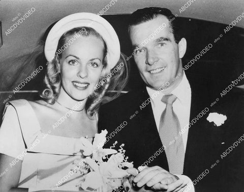crp-00404 1948 model Edna Ryan weds radio singer Jack Leonard crp-00404