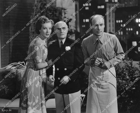crp-04318 1942 Hillary Brooke, John Dilson, Dave O'Brien Pete Smith short subject Barbee-Cues crp-04318