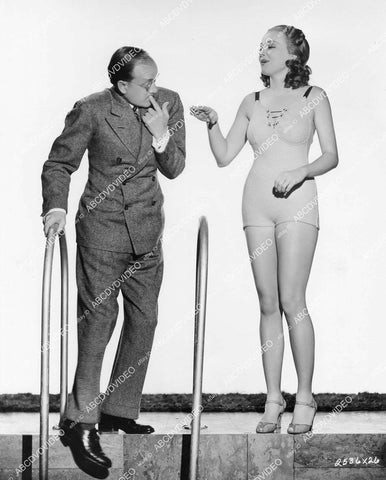 crp-04381 1938 Dorothy Belle Dugan in swimwear Pete Smith short subject Modeling for Money crp-04381