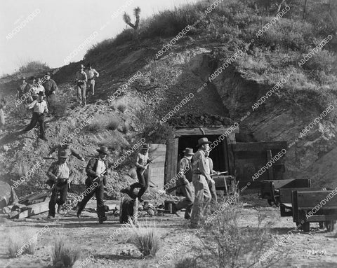crp-04646 1953 photo Charles Drake and posse sci-fi film It Came from Outer Space crp-04646