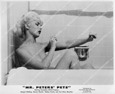 crp-00474 1962 Margo Mehling Denise Daniels naked in the bathtub sexy time film Mr Peters' Pets crp-00474