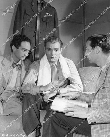 crp-05139 1945 Irvin Berwick, Ross Hunter, Joe Cavalieri on set film A Guy, A Gal and a Pal crp-05139