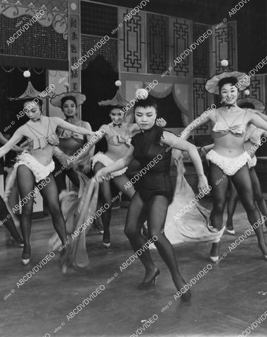crp-05308 1958 Pat Suzuki & other dancers Broadway musical Flower Drum Song premiere performance crp-05308