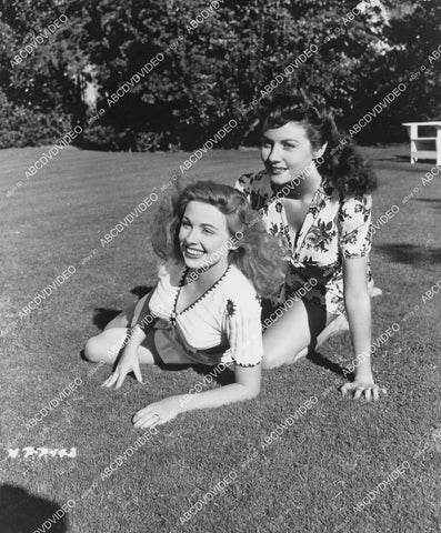 crp-05326 1944 Shirley Temple's stand in Mary Lou & cutie laying in grass film Since You Went Away crp-05326