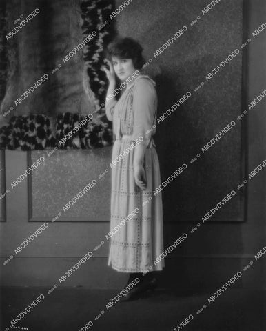 crp-05675 1921 Phoebe Hunt or Gloria Hope portrait a silent film The Grim Comedian crp-05675