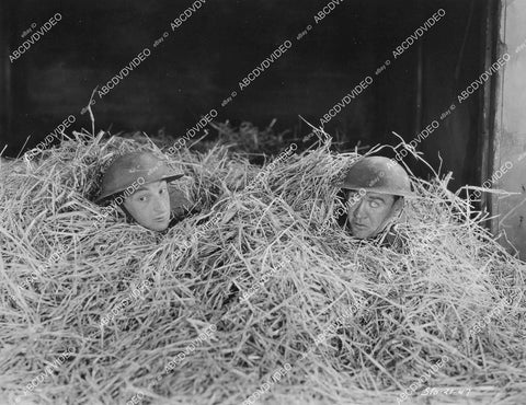 crp-05763 1927 Gene Cameron, Sammy Cohen in the hay silent film The Gay Retreat crp-05763