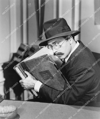 crp-05865 1941 John Howard portrait in disguise b film Three Girls About Town crp-05865