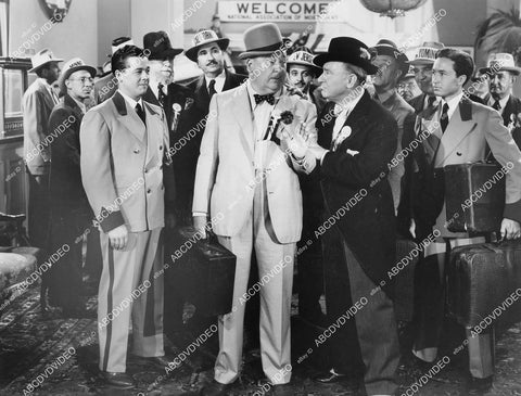 crp-05868 1941 Bert Roach, Eric Blore and cast film Three Girls About Town crp-05868