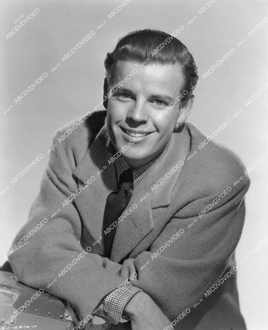 crp-00589 1946 Coulter Irwin portrait crp-00589