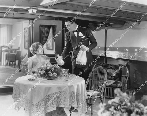 crp-06098 1929 Rod La Rocque, Billie Dove scene u silent film The Man and the Moment crp-06098