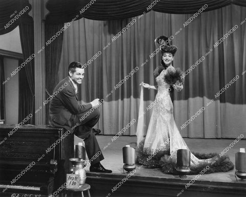 crp-06137 1943 Tom Neal and Ann Savage musical number film Klondike Kate crp-06137