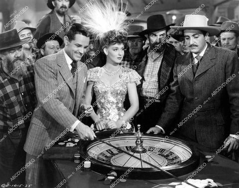 crp-06138 1943 Ann Savage, Tom Neal at roulette wheel film Klondike Kate crp-06138