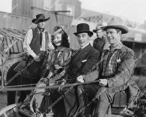 crp-06179 1942 Victor Jory, Adele Mara, Fritz Feld, Joe E Brown film Shut My Big Mouth crp-06179
