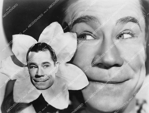 crp-06217 1942 Joe E Brown portrait in a flower film Shut My Big Mouth crp-06217