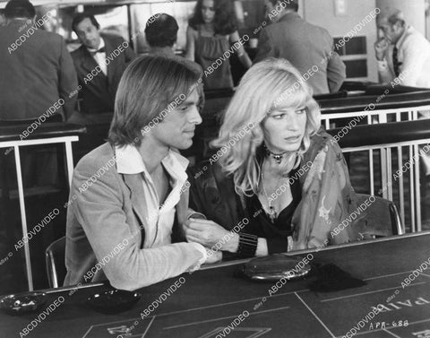 crp-00628 1979 Keith Carradine Monica Vitti do a little gambling film An Almost Perfect Affair crp-00628