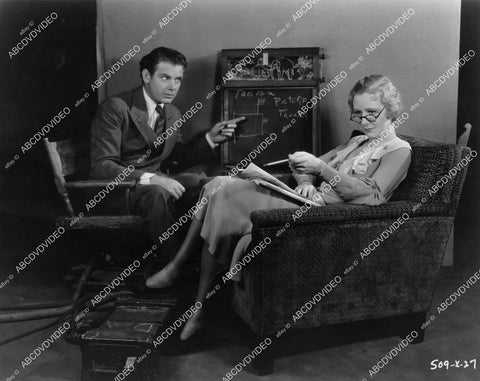 crp-06751 1930 candid Kay Johnson, Charles Bickford on set film Passion Flower crp-06751