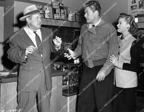 crp-06838 1951 Emory Parnell, Willard Parker, Helen walker film My True Story crp-06838