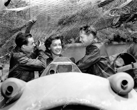 crp-06996 1943 Franchot Tone, Marsha Hunt, Gene Kelly film Pilot # 5 crp-06996