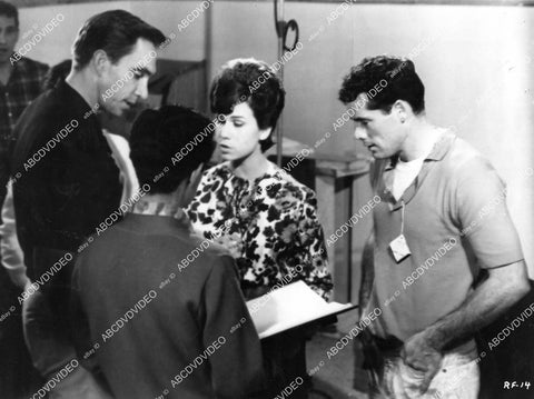 crp-07098 1964 Joe Morrison, Barbara Biggart and cast film Racing Fever crp-07098