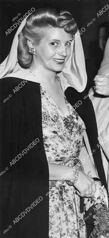 crp-00717 1947 news photo Evita Eva Duarte Peron visits Italy crp-00717