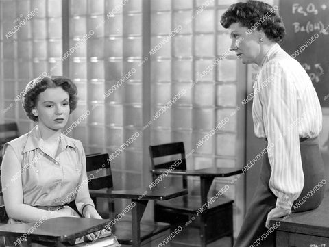 crp-07185 1951 Joan Evans, Lillian Hamilton film On the Loose crp-07185