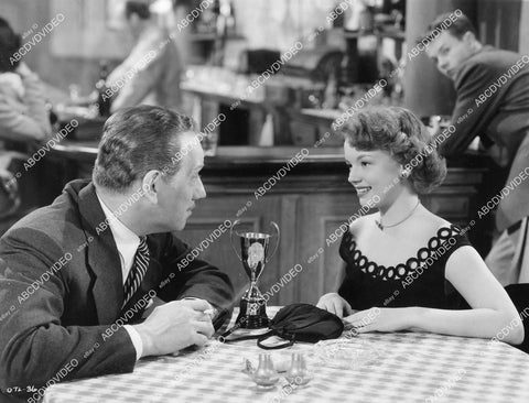 crp-07190 1951 Joan Evans, Melvyn Douglas film On the Loose crp-07190