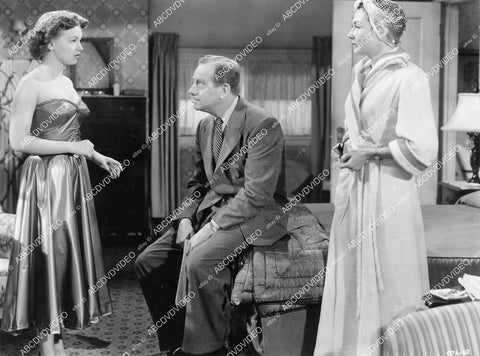 crp-07196 1951 Melvyn Douglas, Lynn Bari, Joan Evans film On the Loose crp-07196
