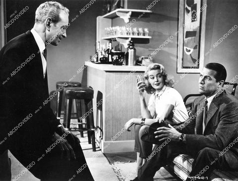 crp-07476 1957 Robert Bray, Whitney Blake film My Gun Is Quick crp-07476