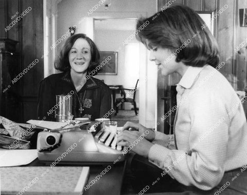 crp-07672 1977 Olympia Dukakis, Pamela Reed TV The Andros Targets crp-07672