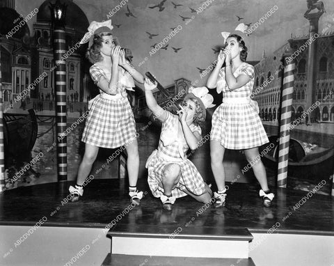 crp-07735 1938 specialty dancers singers female trio film Everybody Sing crp-07735