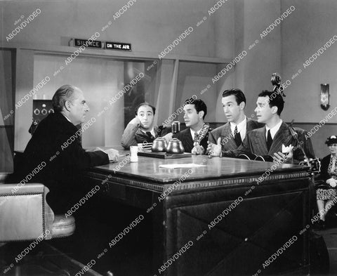 crp-08155 1943 Tim Ryan, The Vagabonds film Swing Out the Blues crp-08155